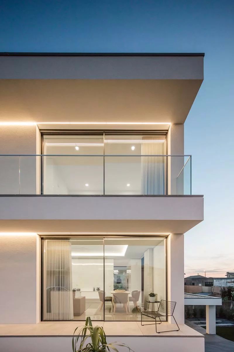 温情葡萄牙丨捕捉阳光的小屋-32