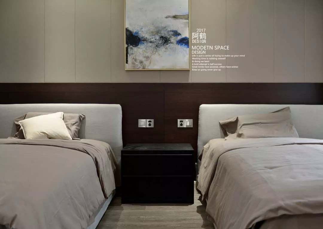 客厅中间的一堵墙竟然是电视机绝佳的摆放位置？| 阿鹤设计-12