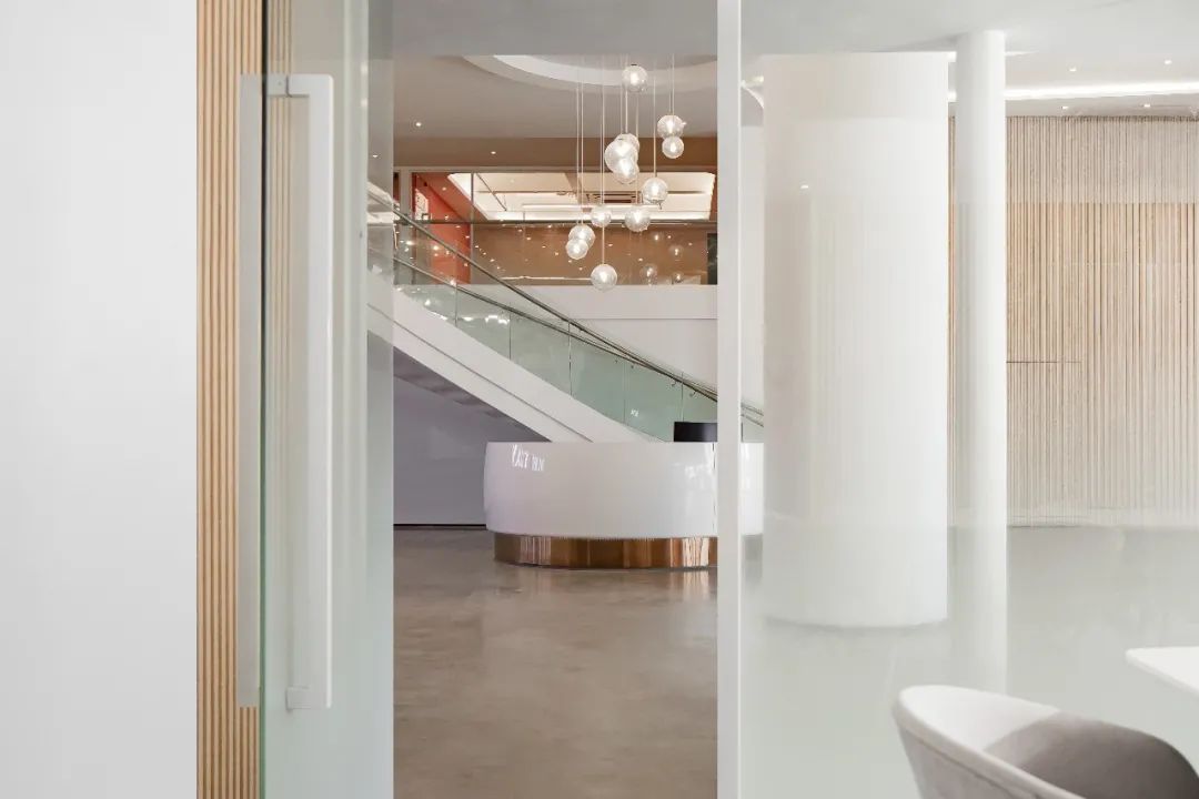 彩装色界 · 美源化妆品公司办公及研发总部丨ZITO.DESIGN-49