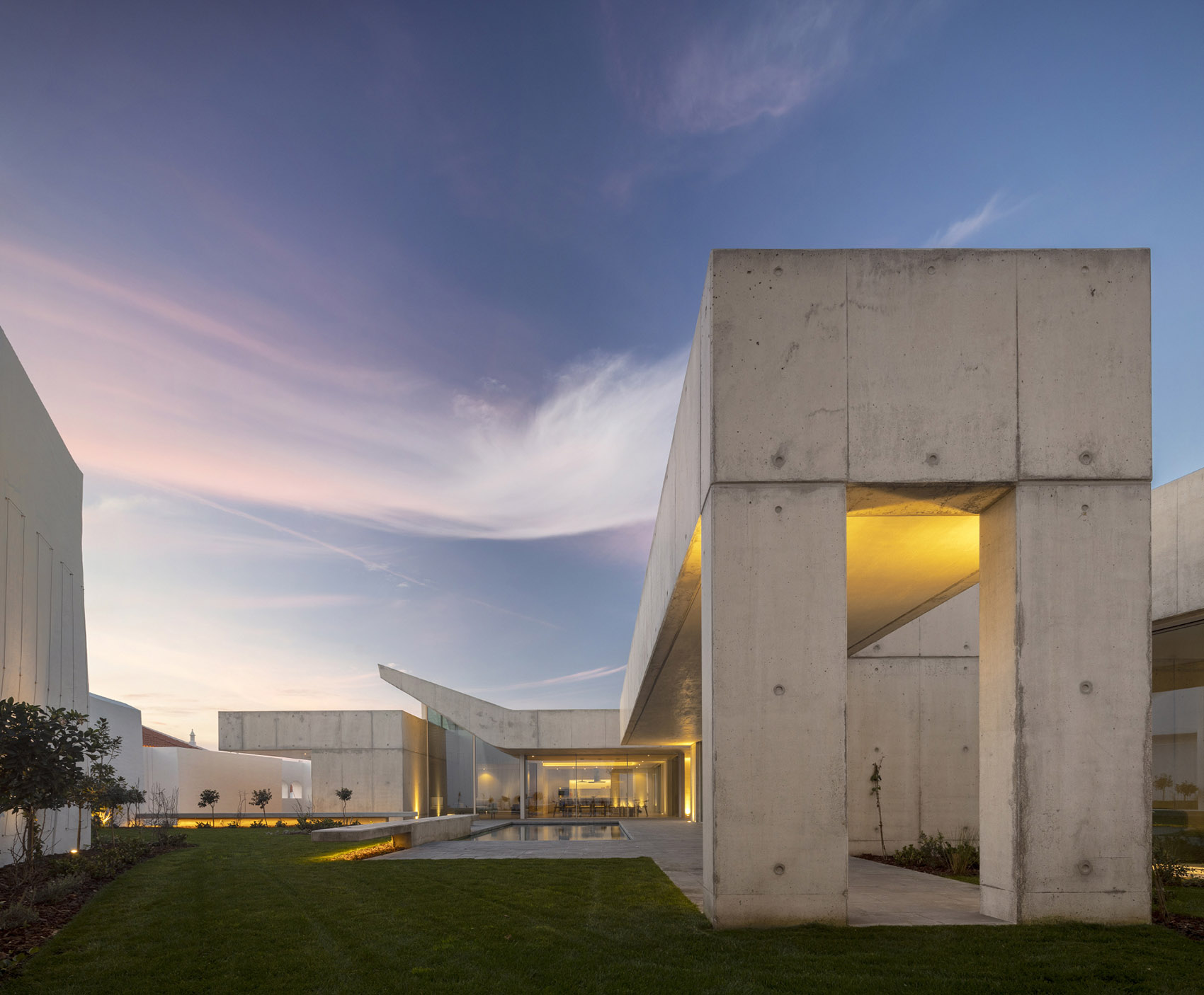 Nuns住宅,葡萄牙 / Mário Martins Atelier-14