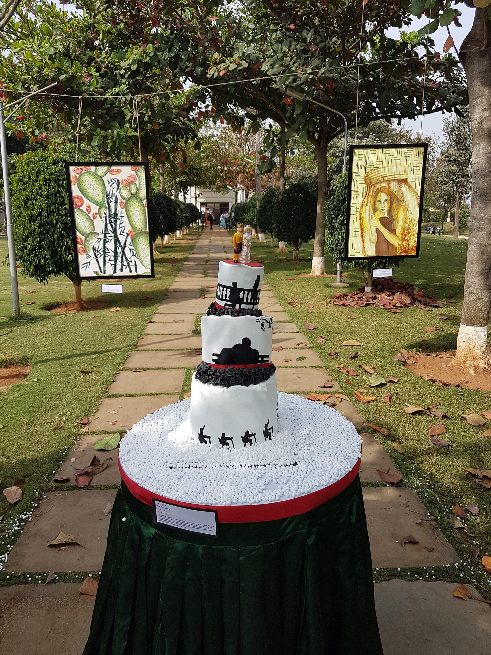 “生命的大篷车”艺术展-70