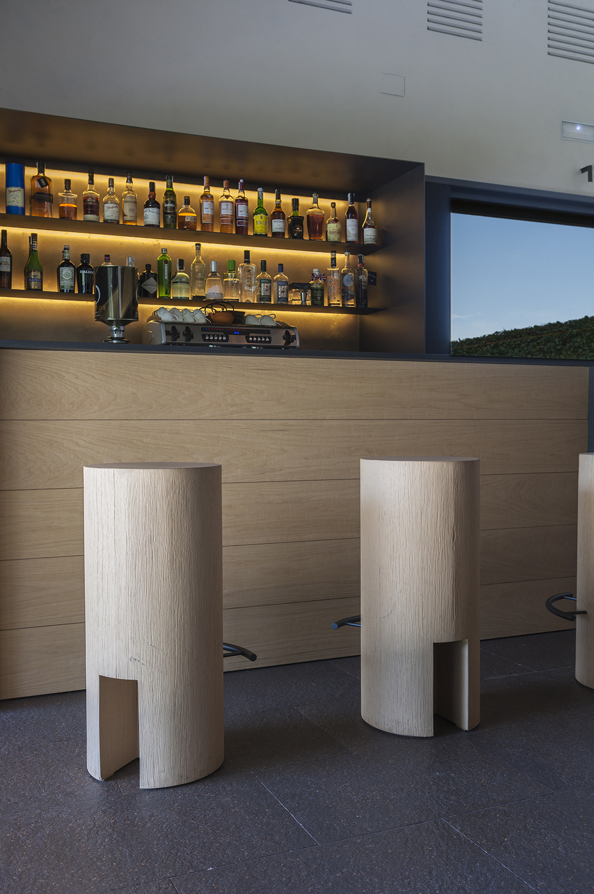 米其林星级餐厅“La Boscana”的自然有机空间-7