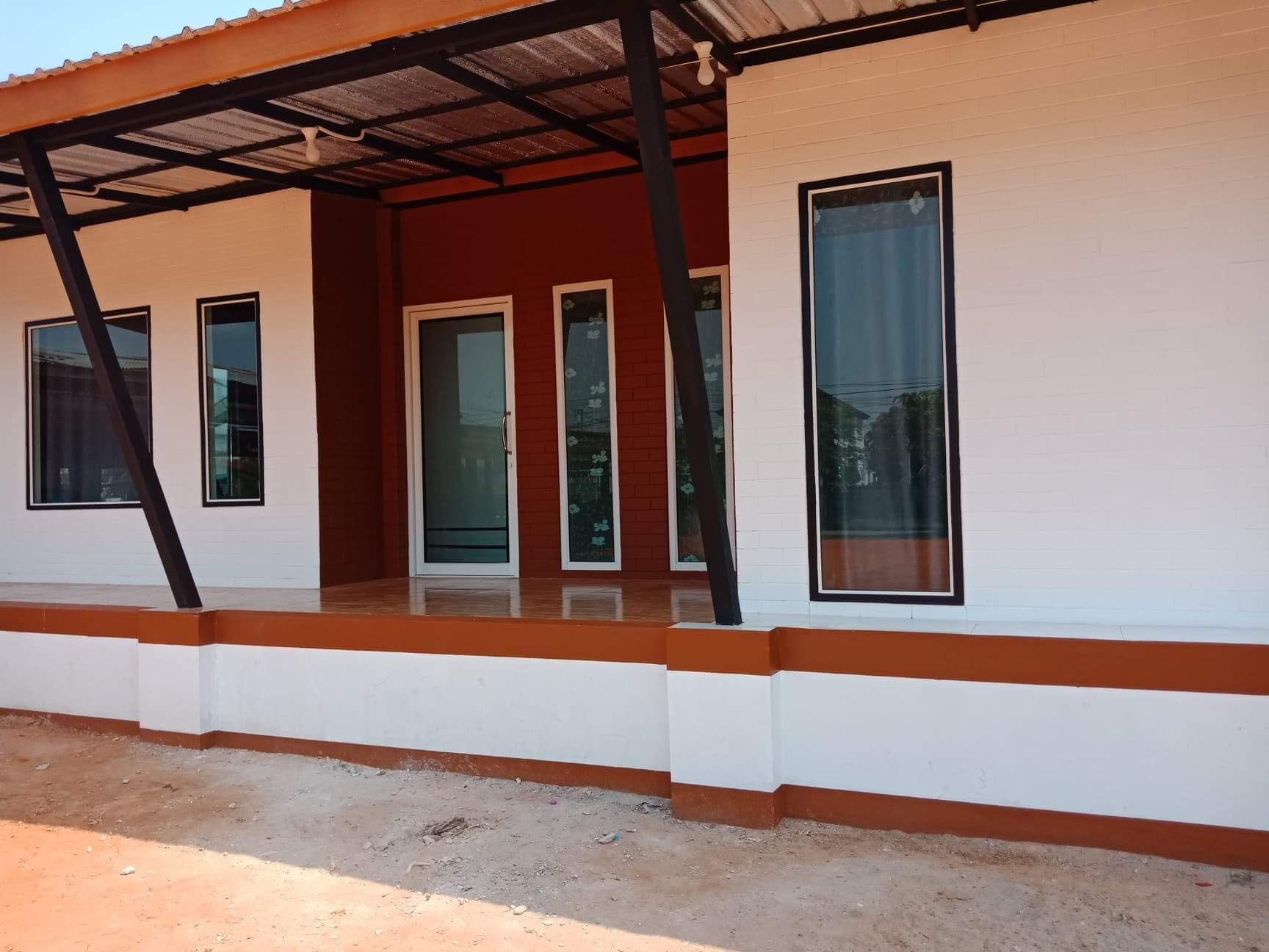 现代风格砖砌房屋设计-13