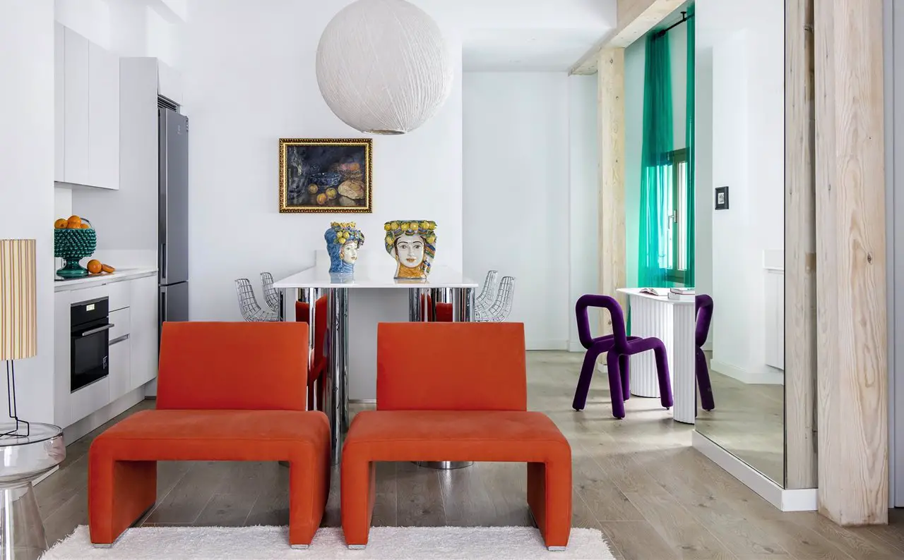 马德里色彩斑斓的古宅改造 | 历史与现代的完美融合-2