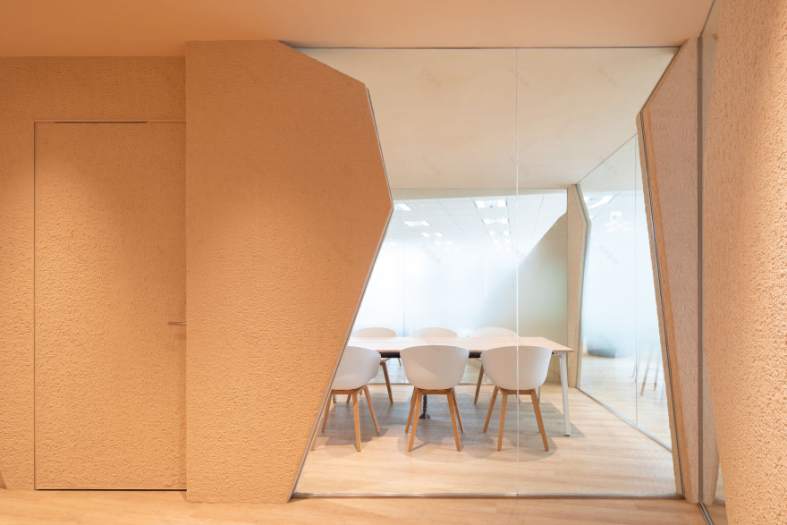 东京摩天大楼里的未来主义挪威海运风格办公室丨日本东京丨van der Architects-21