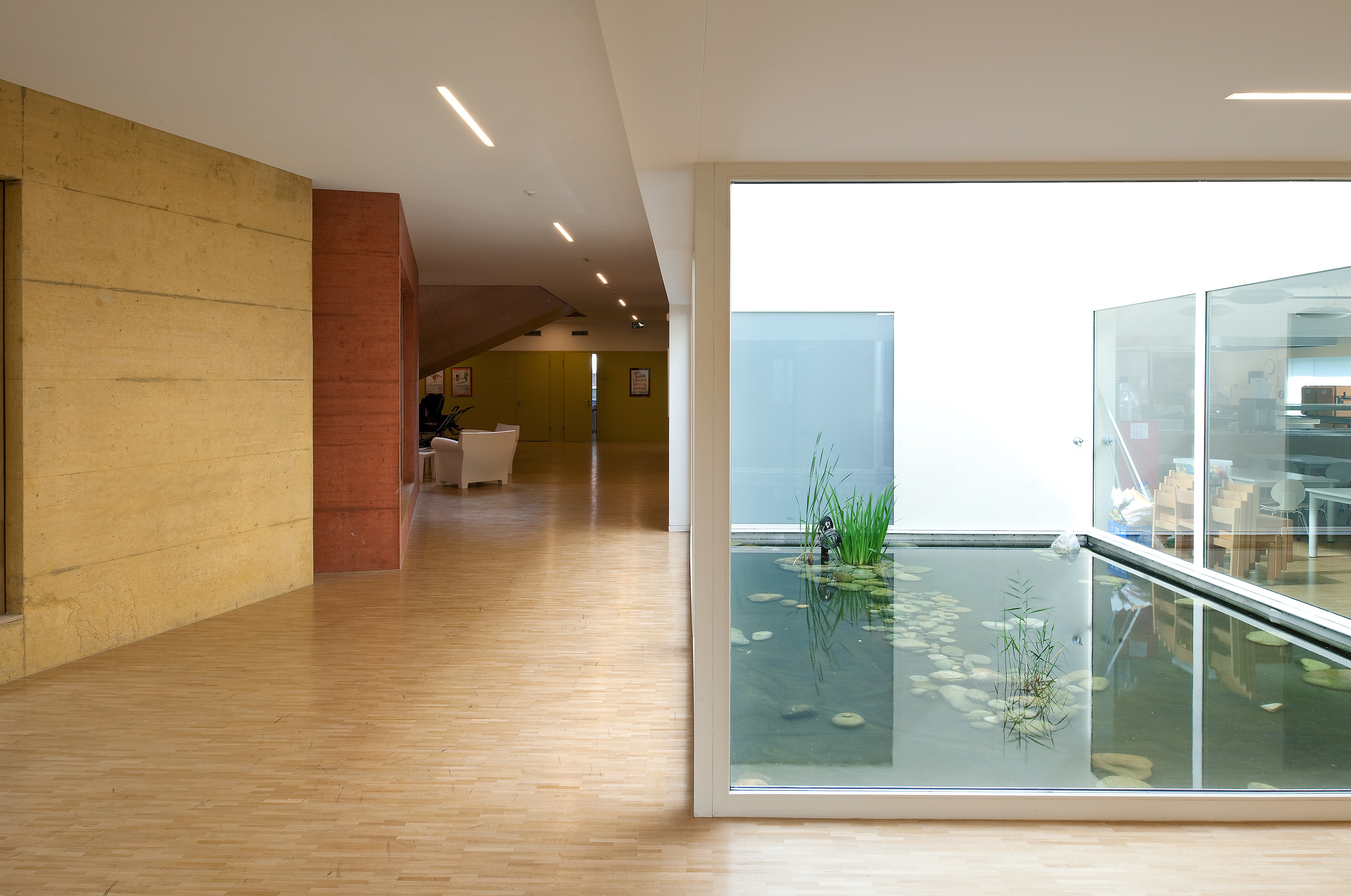 瑞士 Sierre 市欧洲托儿所-9