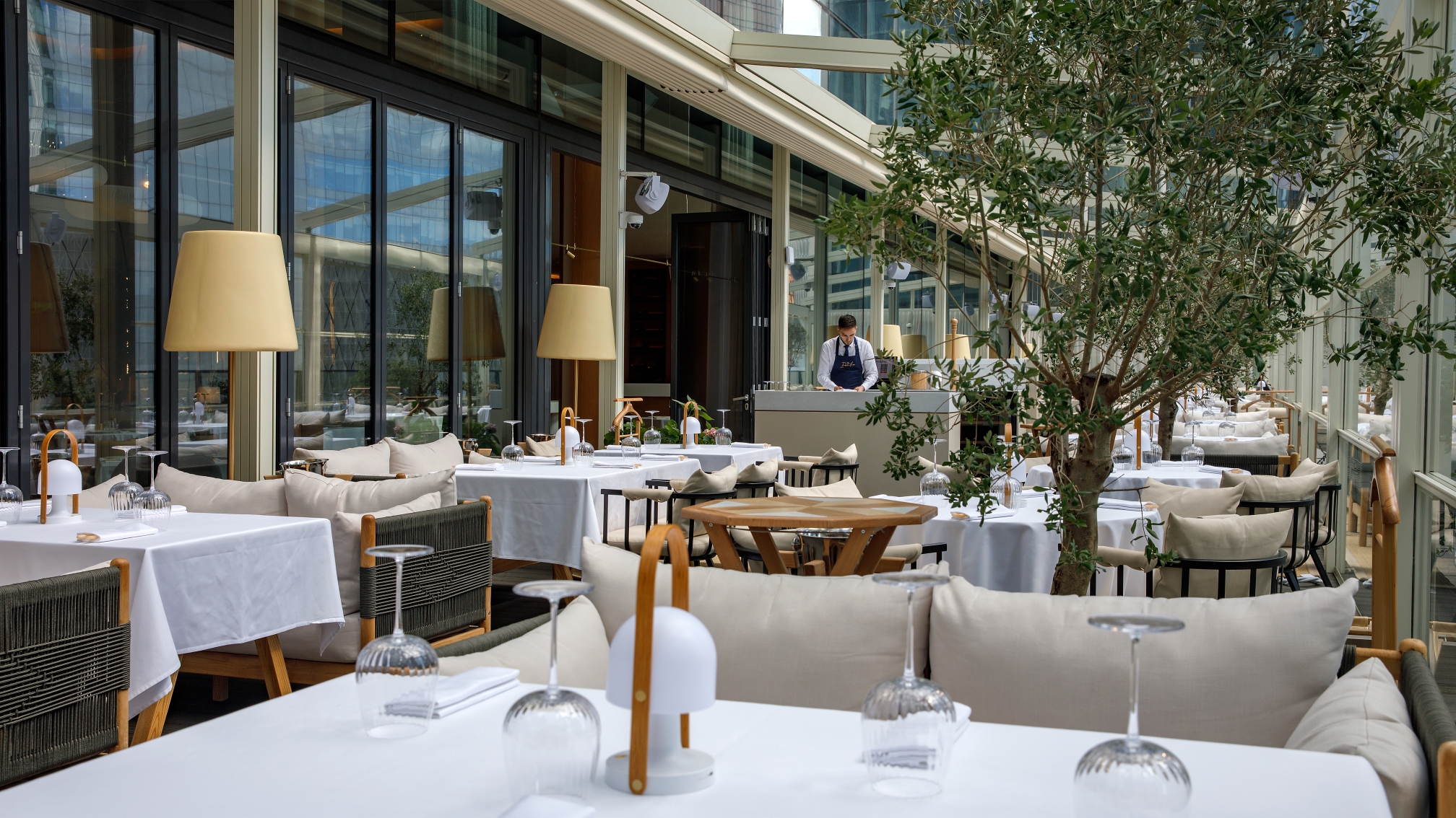 Ivanka 餐厅夏季露台室内设计丨俄罗斯莫斯科丨ARCHPOINT 设计局-10