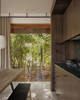 铜屋，制造工作室丨加拿大多伦多