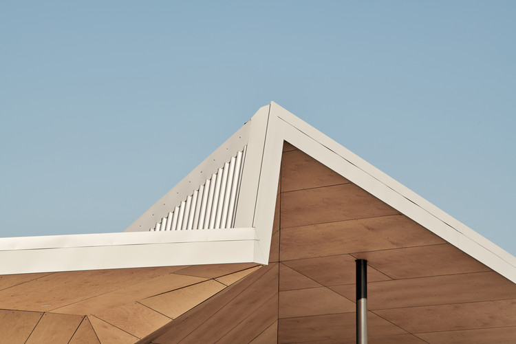 Dendy Park Sporting Pavilion  CohenLeigh Architects-13