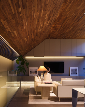 拉克萨斯丨日本东京丨APOLLO Architects  Associates