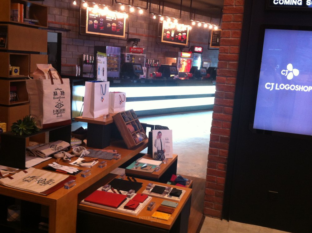 北京 CGV 将台路店港式影院设计风-41