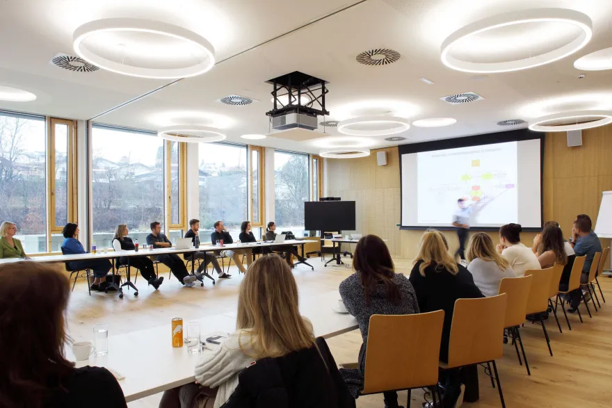 萨尔茨堡周边地区行政区大楼丨奥地利萨尔茨堡丨SWAP Architektur-10