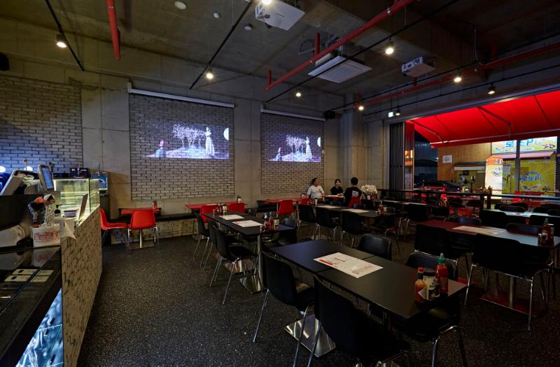 30 平米波兰披萨俱乐部，打造工业风氛围-12