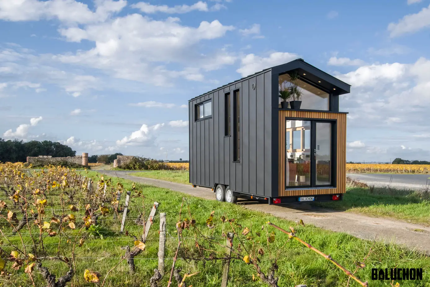 法国 15m²迷你屋，适应欧洲道路，设计亮点独特-13