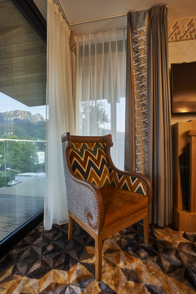 波兰 Zakopane 山岳公寓度假胜地丨Karpiel Steindel Architektura-41