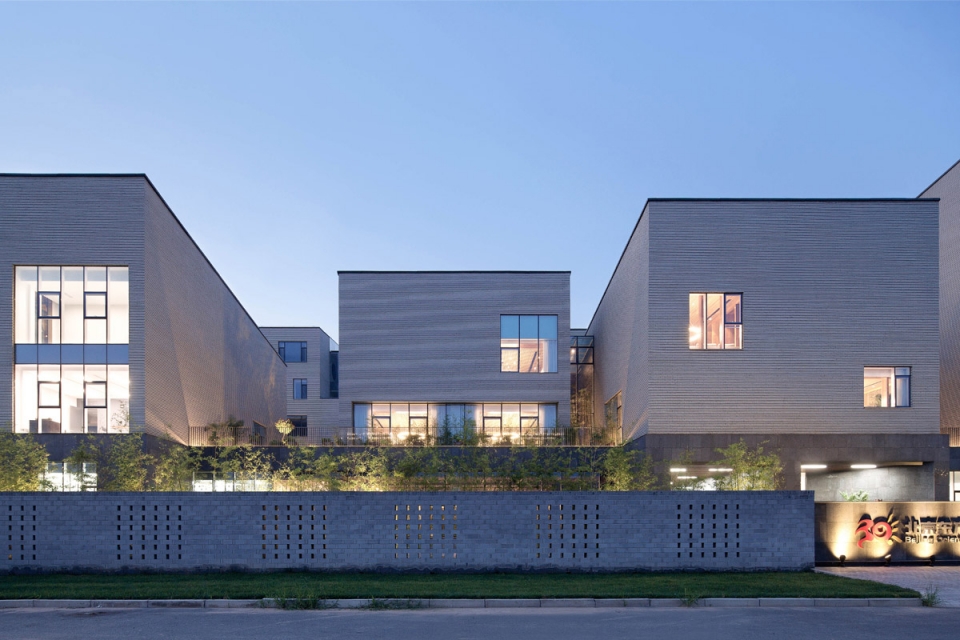 北京东方阳阳企业办公建筑-56