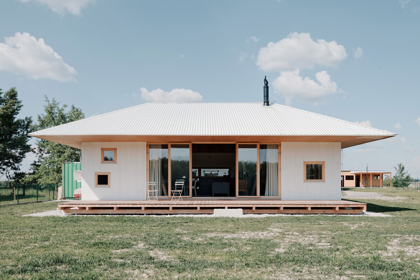 VOJ湖边度假屋，斯洛伐克 / JRKVC-16