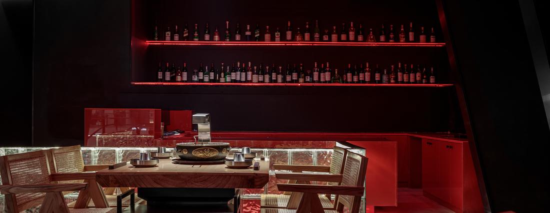 嘟嘟经典面馆 | 一半炽热一半冰封的浪漫空间-10