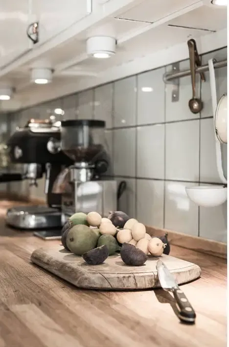 北欧秋日香气温润工业风家居设计-10