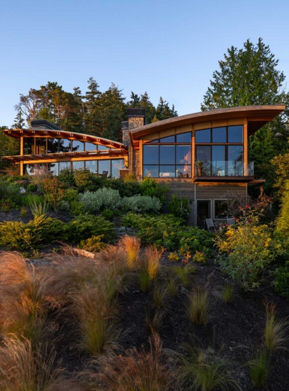 占有巷静居处
注:Retreat常见有静居处;休养所;隐居处等意思,结合Lane(巷)的语境,这里翻译为静居处较合适;Possession直译为占有;拥有 ,由于缺乏更多背景信息,只能按字面进行这样的翻译 丨荷兰埃德丨Hoshide Wanzer Architects-6