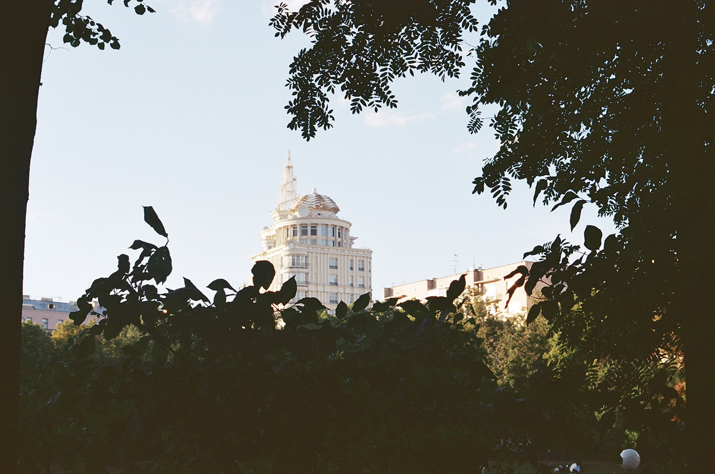 莫斯科 2018 年室内设计案例 | 35mm 镜头下的极简风格-12