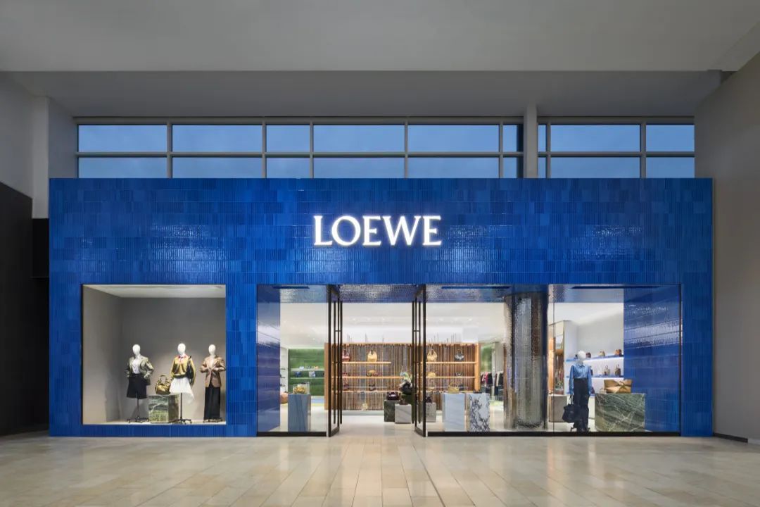 Loewe 多伦多首家独立门店丨加拿大多伦多-0