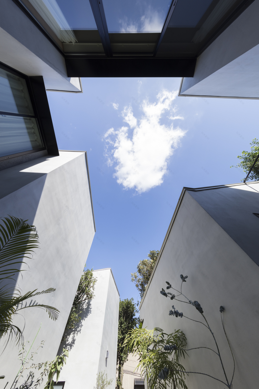 折叠屏风排屋丨日本东京丨DOG-20