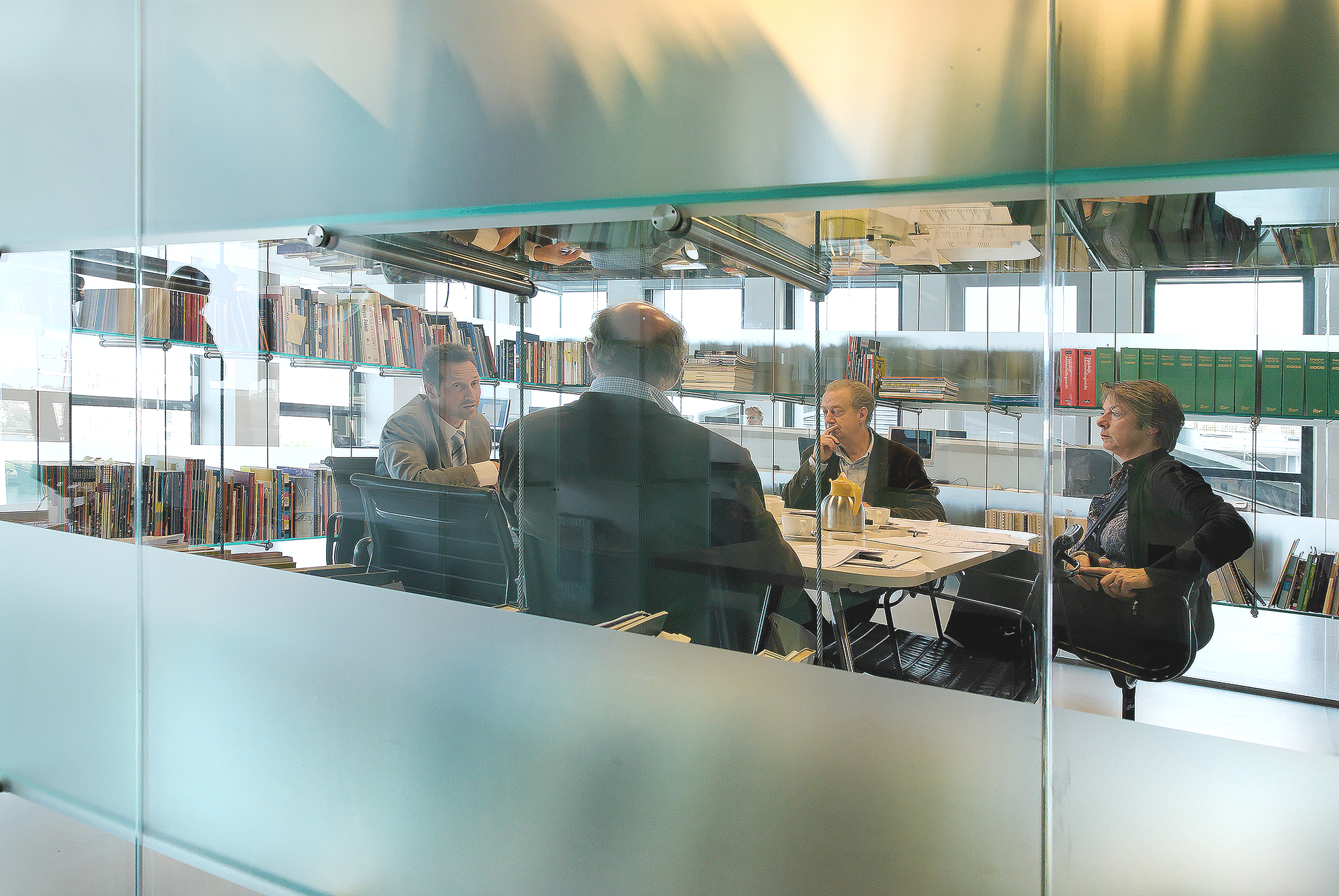 荷兰建筑师协会透明办公空间-8