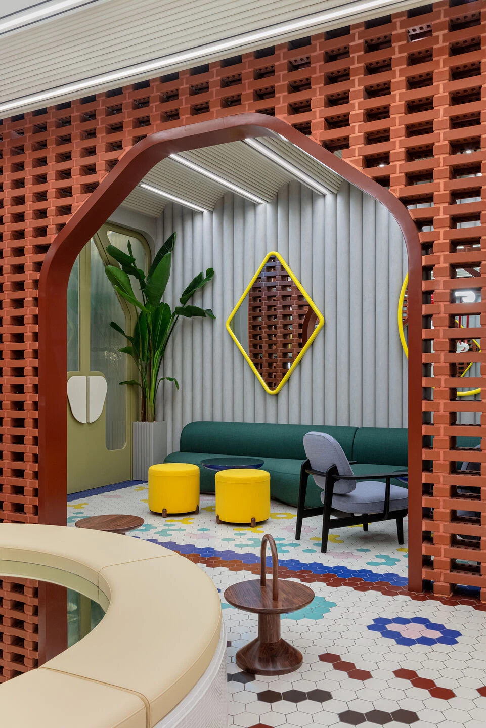 现代贵宾休息室丨韩国首尔丨Jaime Hayon-8