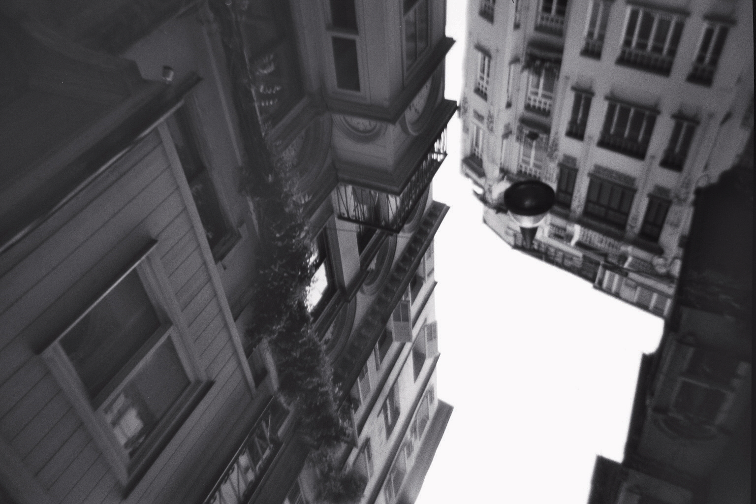 Streets of Pera/Beyoglu on 35mm film-7