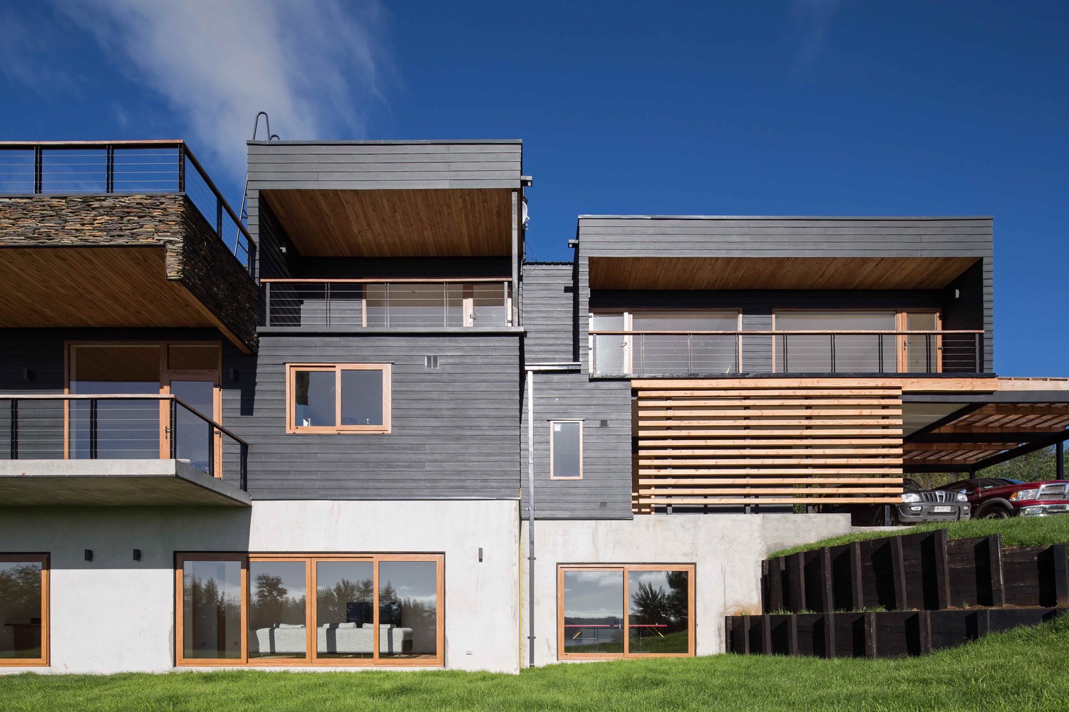 智利 Wulf House 湖畔别墅，融入景观与节能设计-33