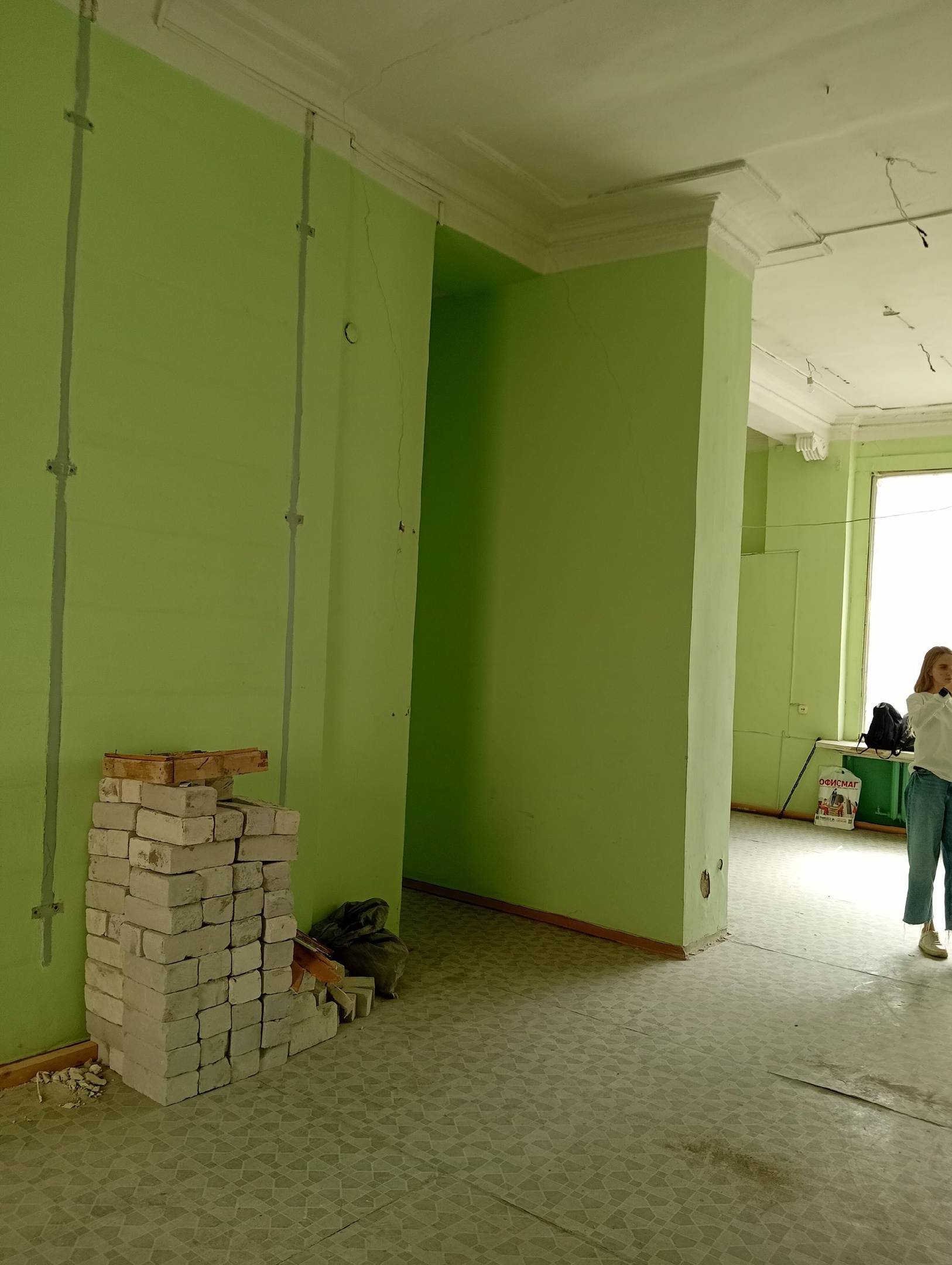 俄罗斯伏尔加斯基的共享办公空间设计-12