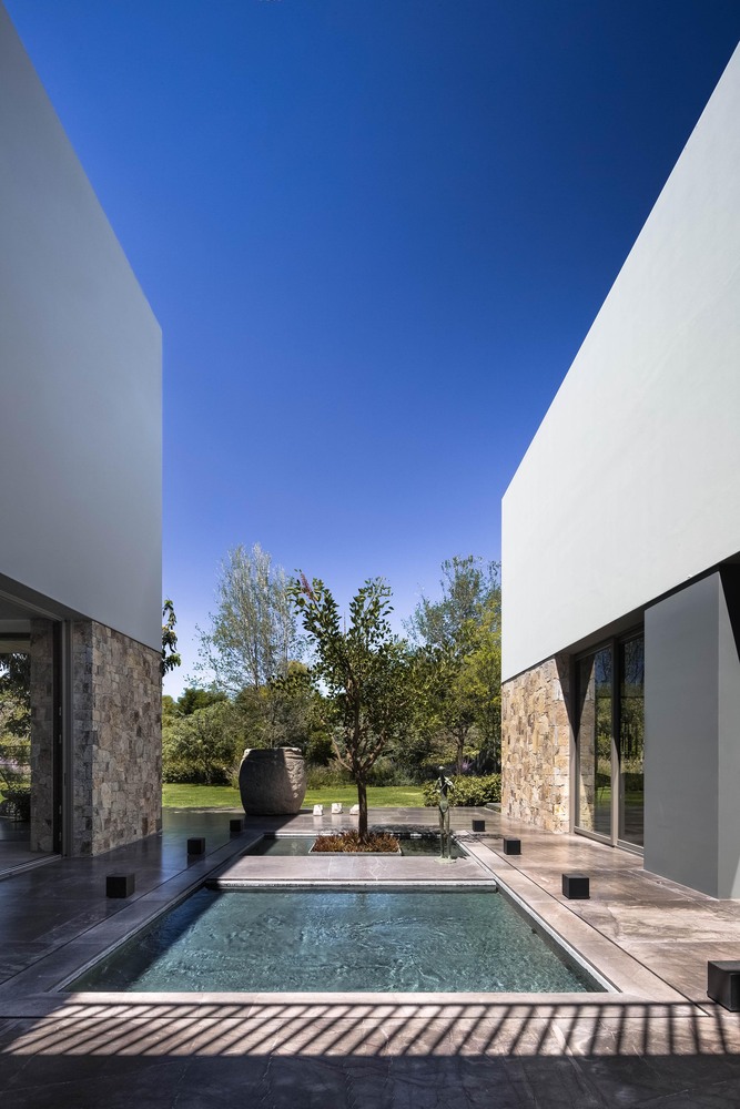 墨西哥年轻家庭私人住宅设计-56