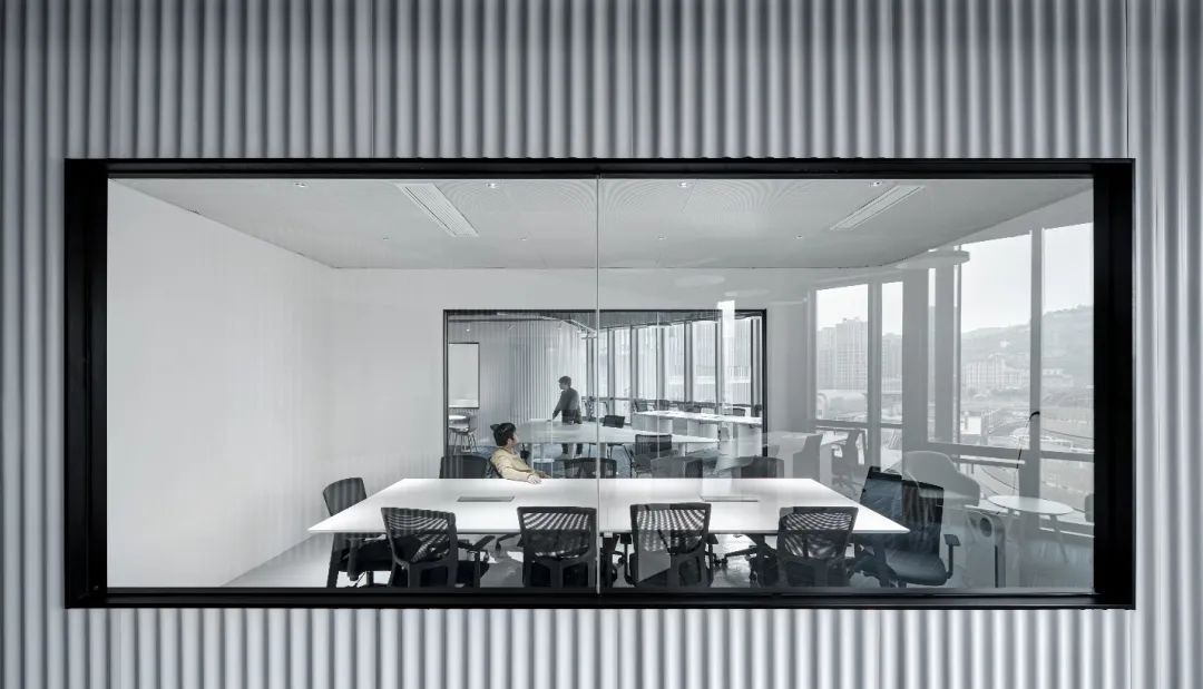 重庆消费品研究院办公室丨中国重庆丨杭州植田建筑室内设计工作室-36