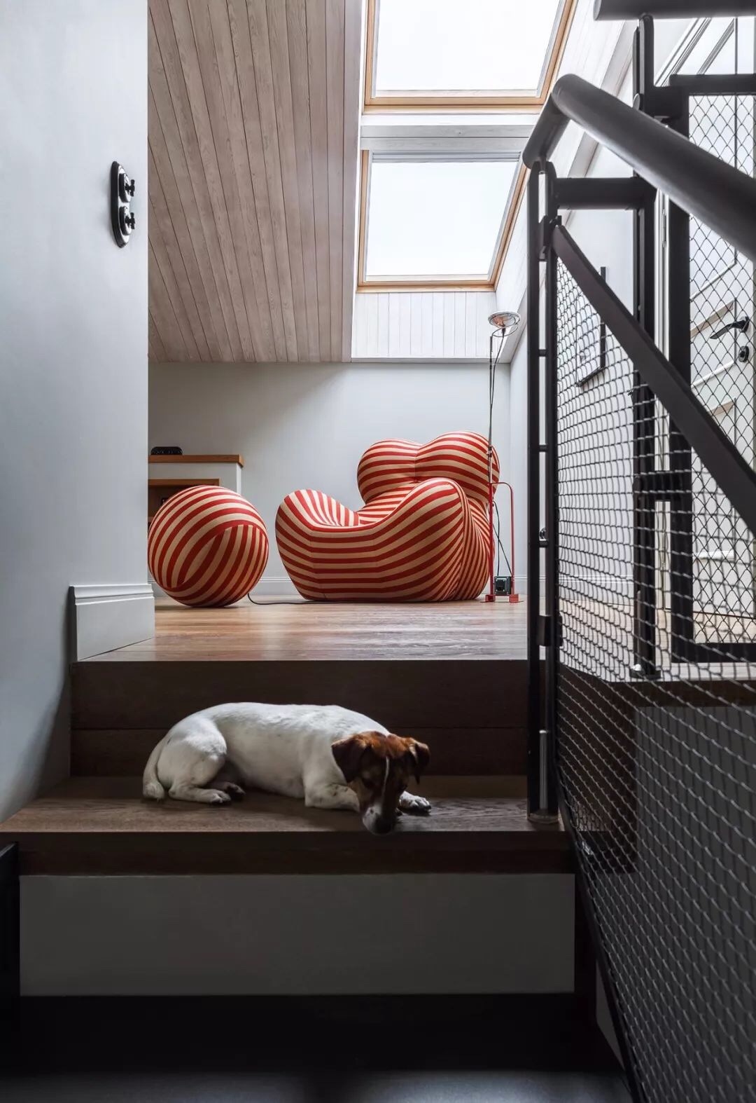 莫斯科现代风公寓设计，刚柔并重的艺术宅邸-49