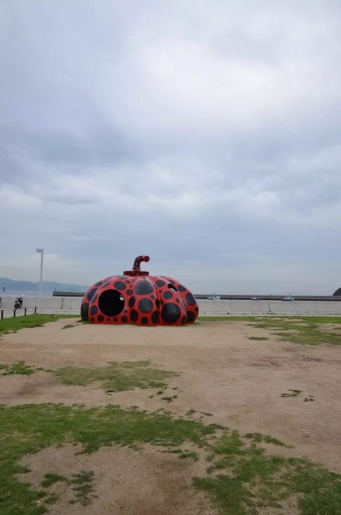 直岛海の家 | 妹岛和世的轻盈现代设计-23