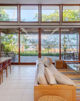 Siriúba House · 简约实用海滩别墅设计丨巴西丨Dall'Ovo Magalhães Arquitetura