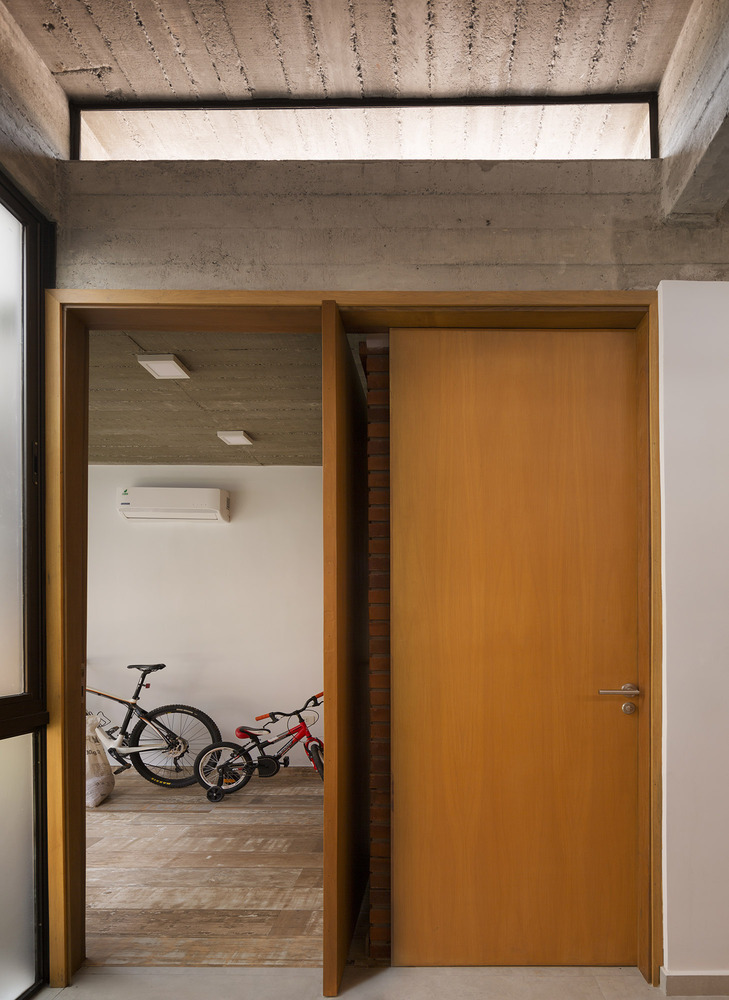 简约实用,与环境共生的住宅设计-30