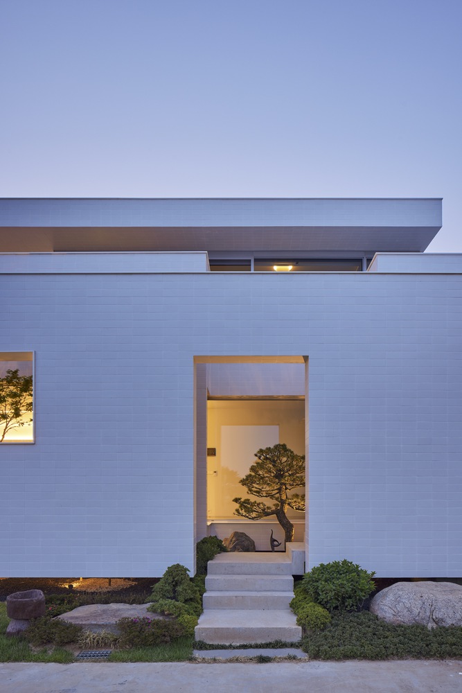 Square House · 漂浮的度假胜地-27