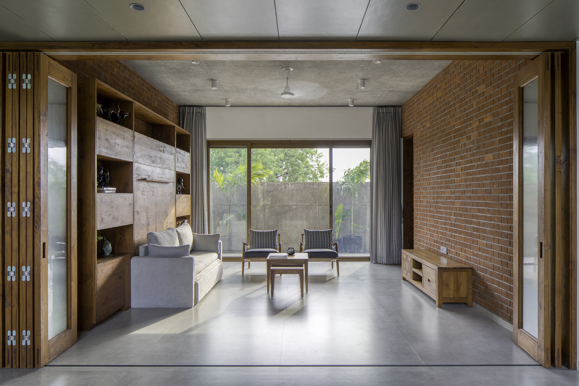 砖块连接丨印度丨TRAANSPACE-17