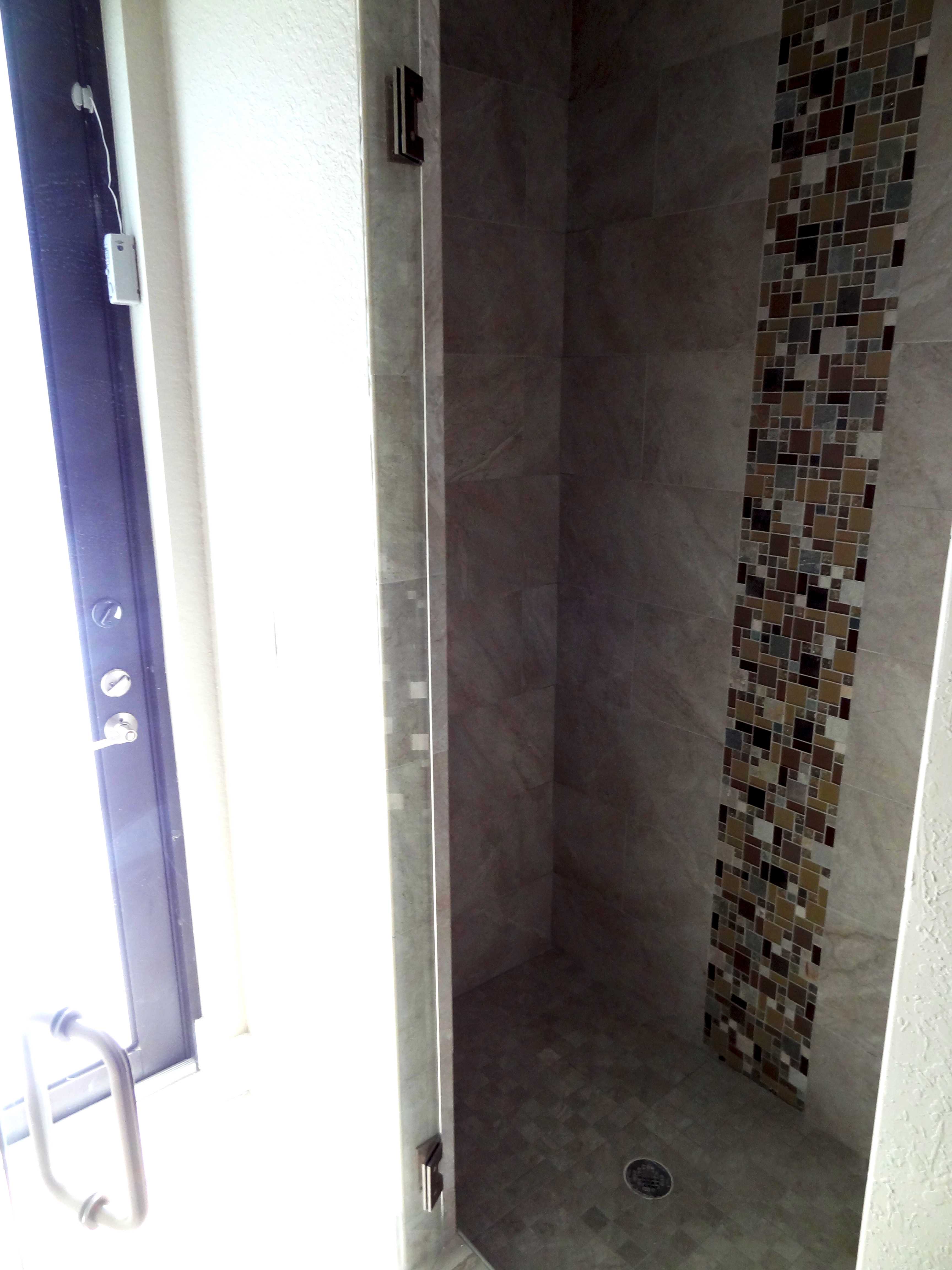 索菲娅豪华度假住宅,现代风格室内设计典范-10