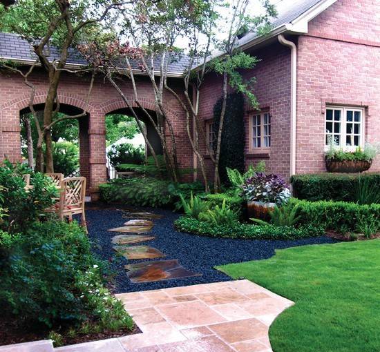 庭院花境中的土壤覆盖物设计与应用-22