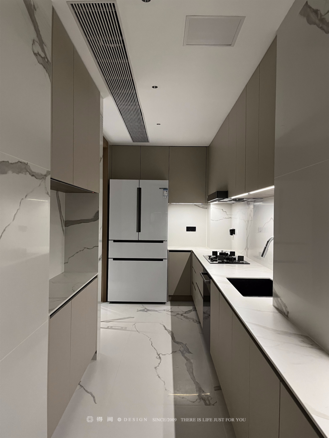 实景首发丨双餐厅、地台儿童房...用治愈系原木住宅给春日来信-138