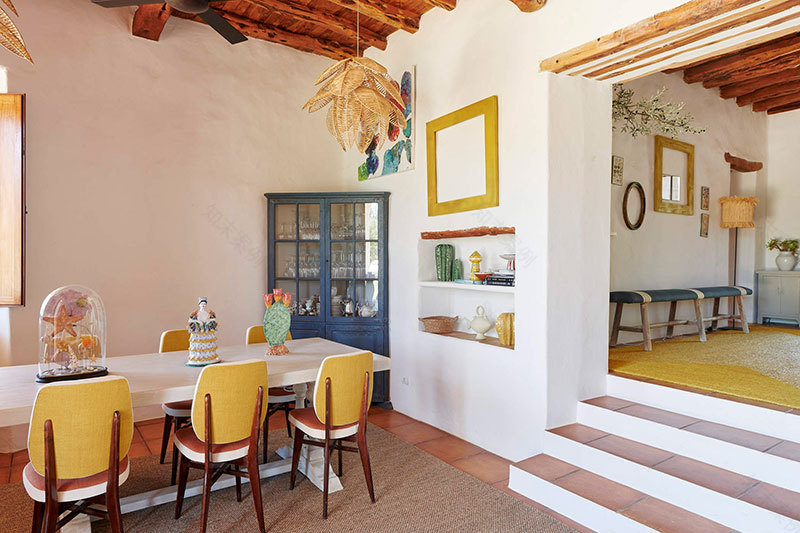 伊比莎黄色别墅-8