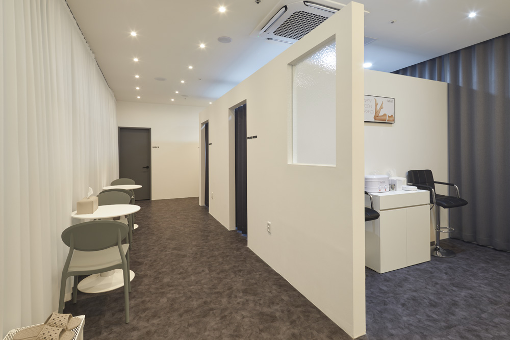 20 平米高级舒适家居店设计-4