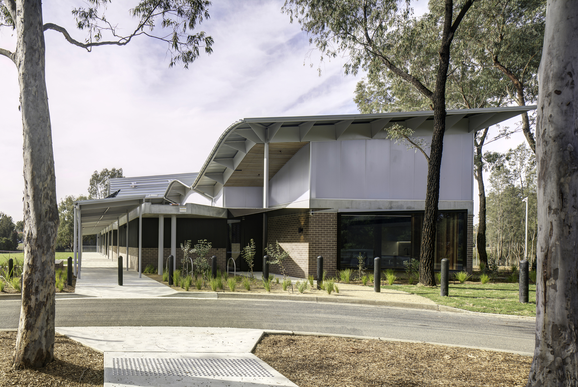 Woodcroft Neighbourhood Centre  / Carter Williamson Architects-50