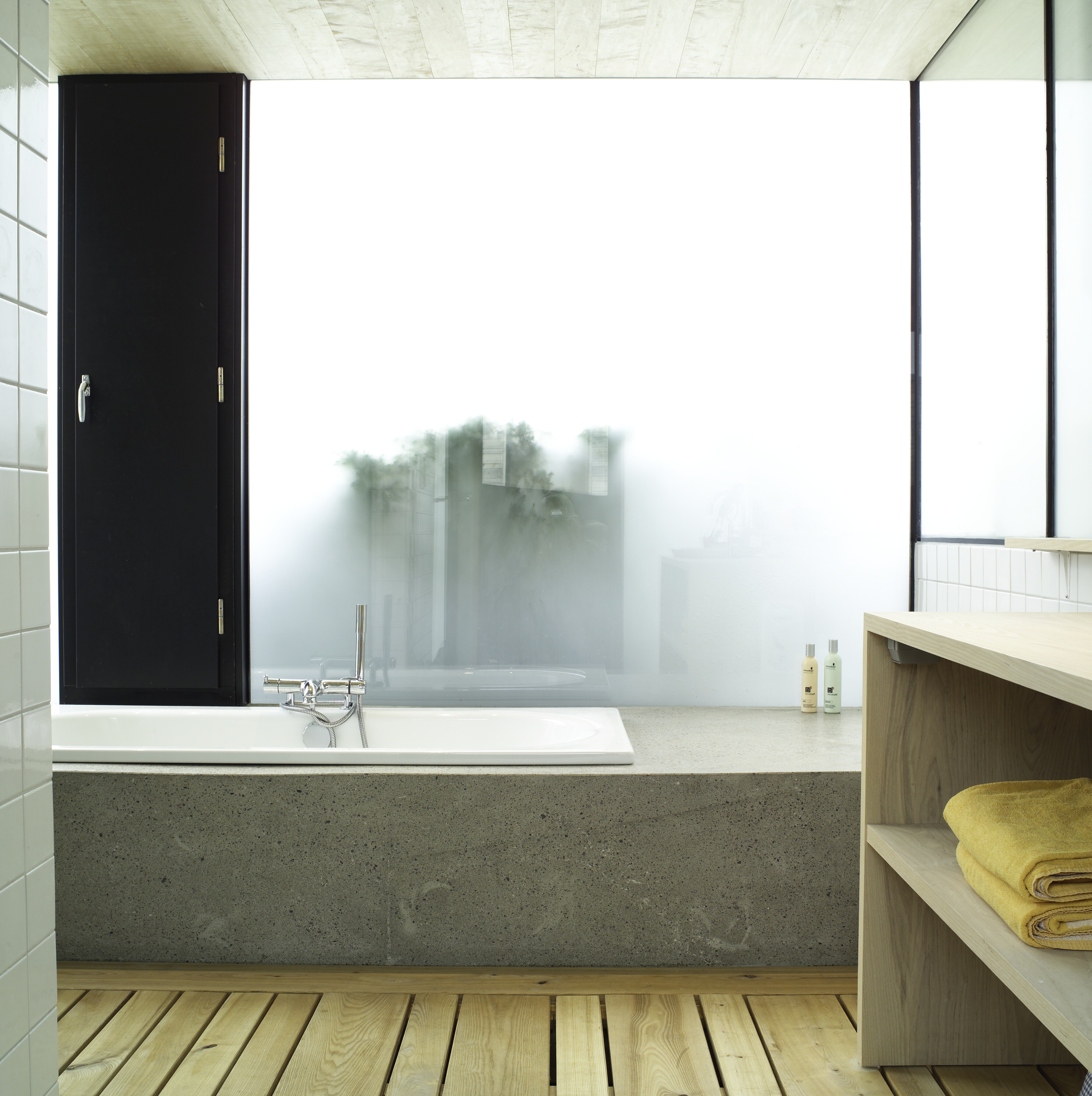 哈瑟峡湾小屋 伦德哈根（Cabin作为小屋可能较符合，Hvasser译为哈瑟峡湾较常见，lundhagem音译为伦德哈根 ，这里需结合实际地理信息内容理解，可能名字等信息并非标准译法 ） 丨挪威丨Lund Hagem Arkitekter AS-19