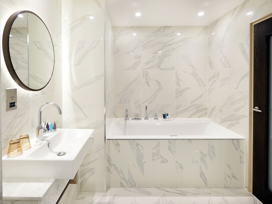 
						jQuery(document).ready(function() {
							jQuery("a[rel^='prettyPhoto']").prettyPhoto({
								social_tools : false,
								show_title : false
							});
						});
					-2