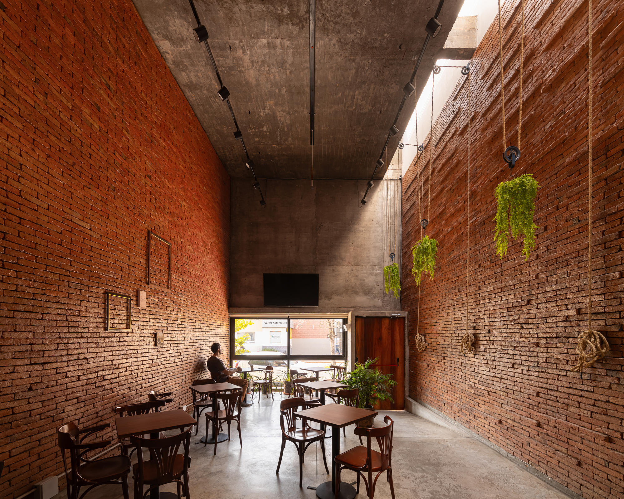 帕迪 - 咖啡空间丨阿根廷科连特斯丨ODB Arquitectos-15