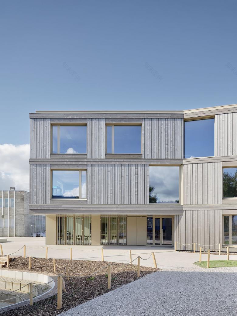 Ecole primaire de Courtepin 小学丨瑞士丨Atelier Pulver Architectes SA-6